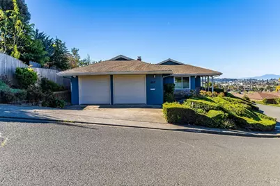 453 Clark Drive, Vallejo, CA 94591 - Photo 4