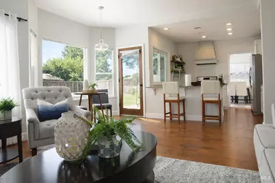 454 Harvest Circle, Vacaville, CA 95687 - Photo 8