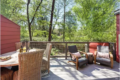 516 Grove Street, Healdsburg, CA 95448 - Photo 22