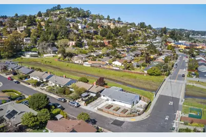 302 Starling Road, Mill Valley, CA 94941 - Photo 56