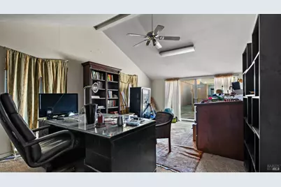 712 E Washington Street, Petaluma, CA 94952 - Photo 28