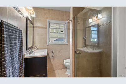712 E Washington Street, Petaluma, CA 94952 - Photo 22