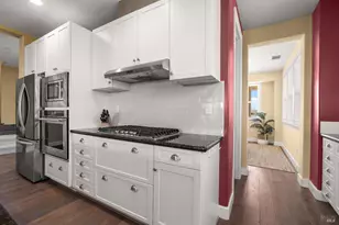 132 Loch Lomond Dr, San Rafael, CA 94901 - Photo 14