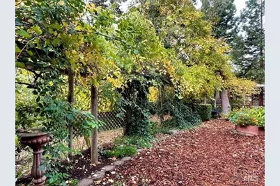 4038 E 3rd Avenue, Napa, CA 94558 - Photo 70