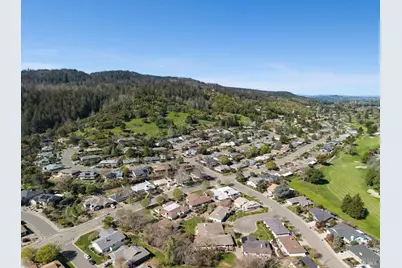 7409 Oakmont Drive, Santa Rosa, CA 95409 - Photo 38