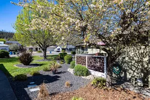 7409 Oakmont Dr, Santa Rosa, CA 95409 - Photo 36
