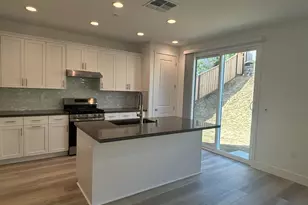 211 Echols Dr, Martinez, CA 94553 - Photo 4