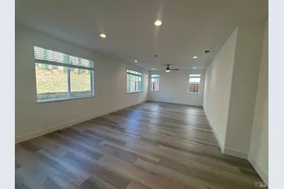 211 Echols Drive, Martinez, CA 94553 - Photo 2