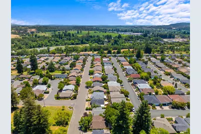 333 Orangewood Drive, Healdsburg, CA 95448 - Photo 38