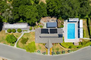 333 Orangewood Dr, Healdsburg, CA 95448 - Photo 32