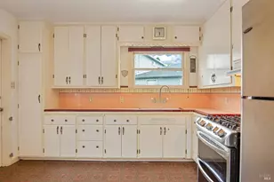 233 Dechene Ave, Sonoma, CA 95476 - Photo 10