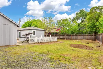 233 Dechene Avenue, Sonoma, CA 95476 - Photo 24