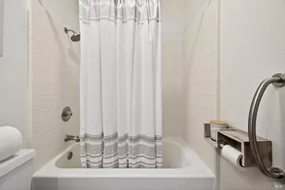 1056 Esparto Court, Windsor, CA 95492 - Photo 24