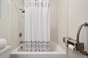 1056 Esparto Ct, Windsor, CA 95492 - Photo 24