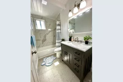 1111 Marionola Way, Pinole, CA 94564 - Photo 18