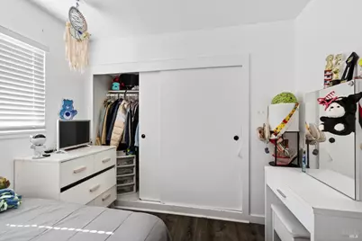 635 S Minahen Street, Napa, CA 94559 - Photo 4