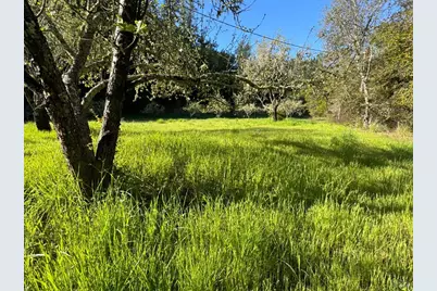 2660 Wallace Creek Road, Healdsburg, CA 95448 - Photo 2