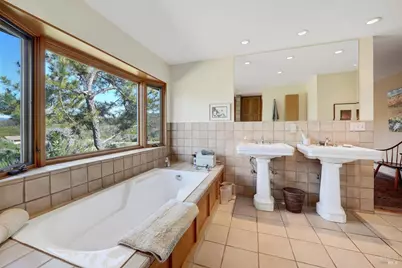 5809 Sharp Road, Calistoga, CA 94515 - Photo 18