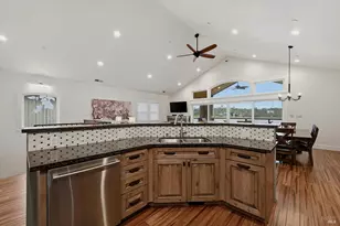 18793 N Shore Dr, Hidden Valley Lake, CA 95467 - Photo 12