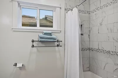 18793 N Shore Drive, Hidden Valley Lake, CA 95467 - Photo 28