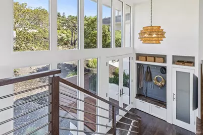 36 Bonnie Banks Way, San Rafael, CA 94901 - Photo 2