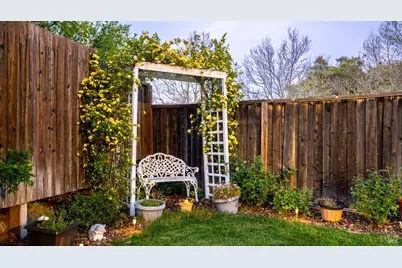 112 Zinfandel Court, Cloverdale, CA 95425 - Photo 28