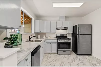 1829 Wright Street, Santa Rosa, CA 95404 - Photo 12