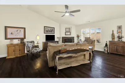 360 Grand Canyon Drive, Vacaville, CA 95687 - Photo 18