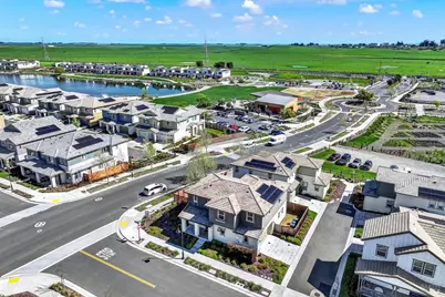 2432 Artisan Way, Fairfield, CA 94533 - Photo 4