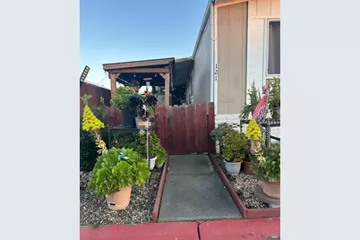 121 Century Court, Fairfield, CA 94533 - Photo 2