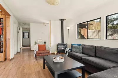 44250 Lakeview Avenue, Laytonville, CA 95454 - Photo 4