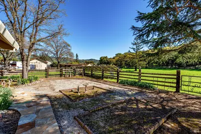 3061 North Avenue, Napa, CA 94558 - Photo 32