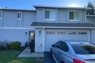 136 Fountainhead Ct, Martinez, CA 94553 - Photo 1