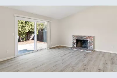 1555 W 3rd Street, Santa Rosa, CA 95401 - Photo 14