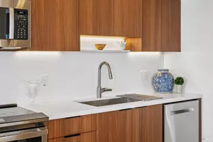 6363 Christie Ave, Emeryville, CA 94608 - Photo 10