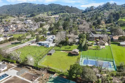 8 Circle Road, San Rafael, CA 94903 - Photo 28