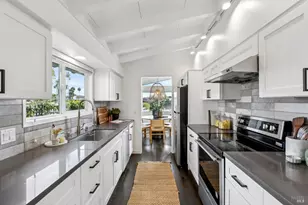 24 Porto Bello Dr, San Rafael, CA 94901 - Photo 20