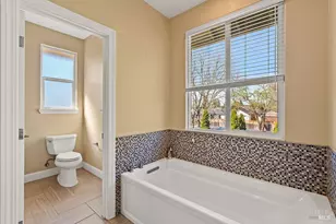 125 Anish Way, Windsor, CA 95492 - Photo 30
