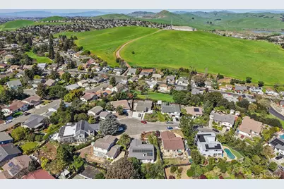 212 Eaton Court, Benicia, CA 94510 - Photo 44