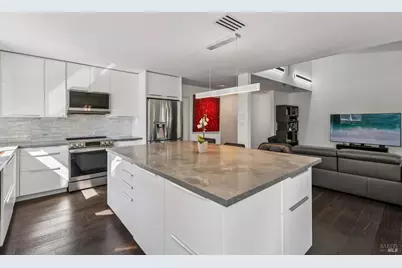 212 Eaton Court, Benicia, CA 94510 - Photo 8
