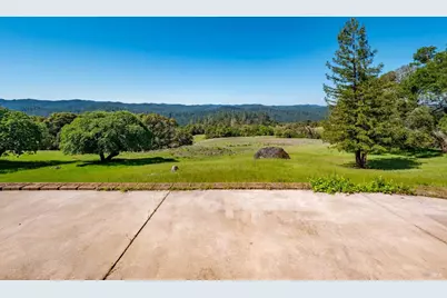 16101 Lost Creek Road, Yorkville, CA 95494 - Photo 30