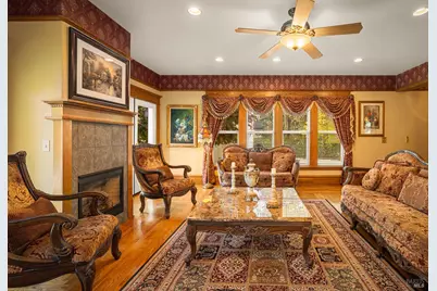 306 Buck Avenue, Vacaville, CA 95688 - Photo 14