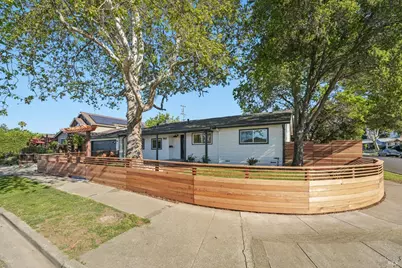 1662 Glazier Drive, Concord, CA 94521 - Photo 2