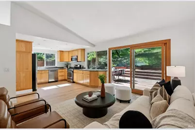 34 Plata Court, Novato, CA 94947 - Photo 16