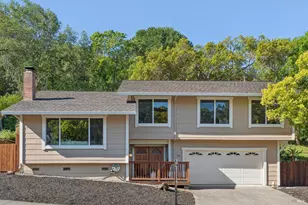 34 Plata Ct, Novato, CA 94947 - Photo 1