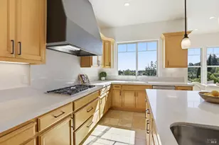 35 Pearl Ct, Novato, CA 94947 - Photo 16