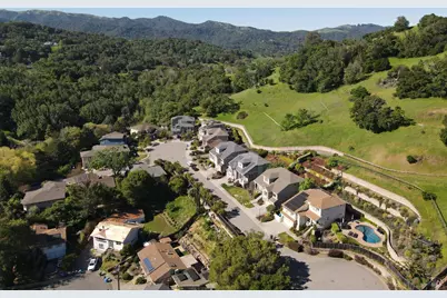 35 Pearl Court, Novato, CA 94947 - Photo 2