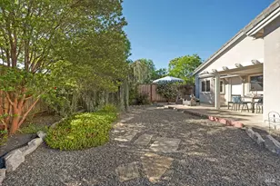 956 Allen St, Petaluma, CA 94954 - Photo 38