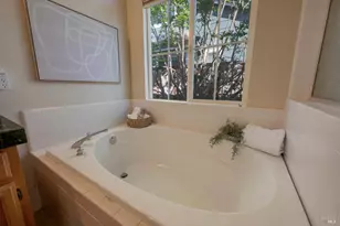 956 Allen St, Petaluma, CA 94954 - Photo 32