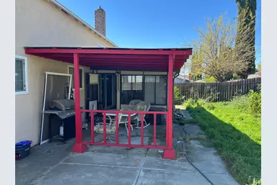 1584 Davis Court, Fairfield, CA 94533 - Photo 8